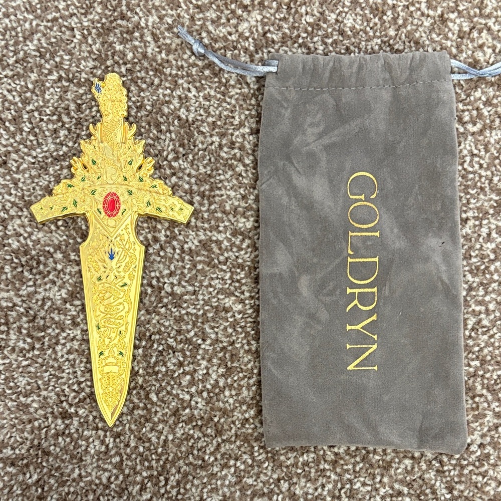 bookish box throne of glass goldryn replica